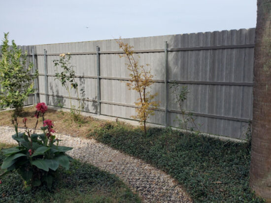 Next-Generation Fiber Fence Installed in Metairie Close to the Levee.