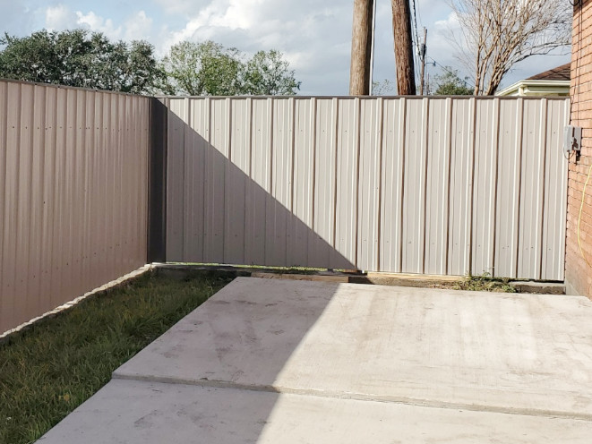 New Orleans Sheet Metal Fence